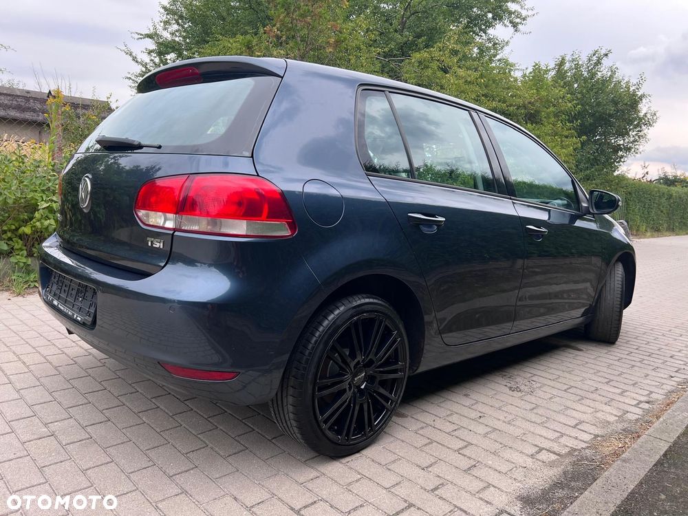 Volkswagen Golf - 16