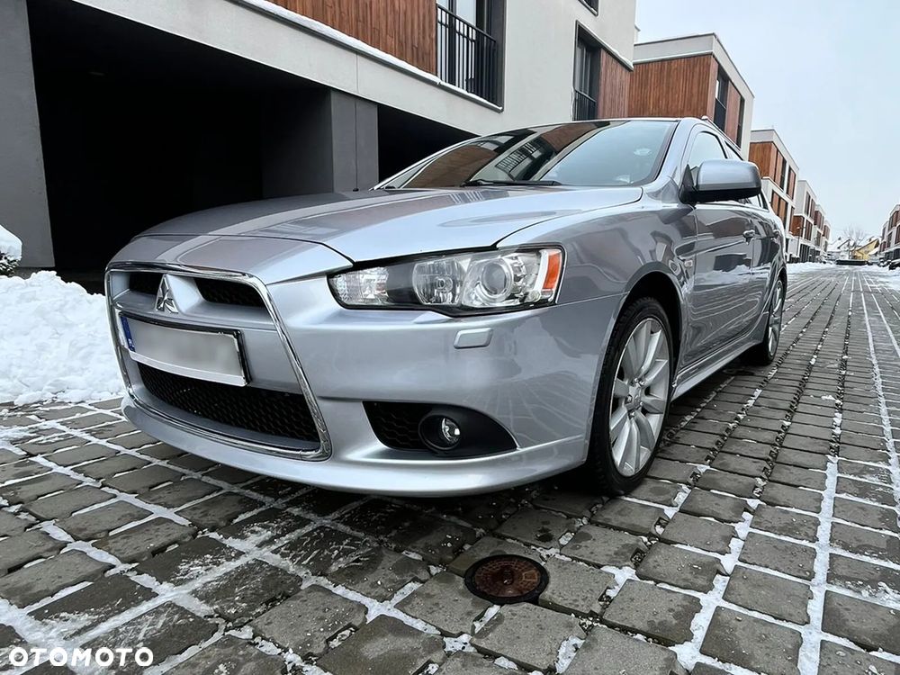 Mitsubishi Lancer 1.8 Intense - 1