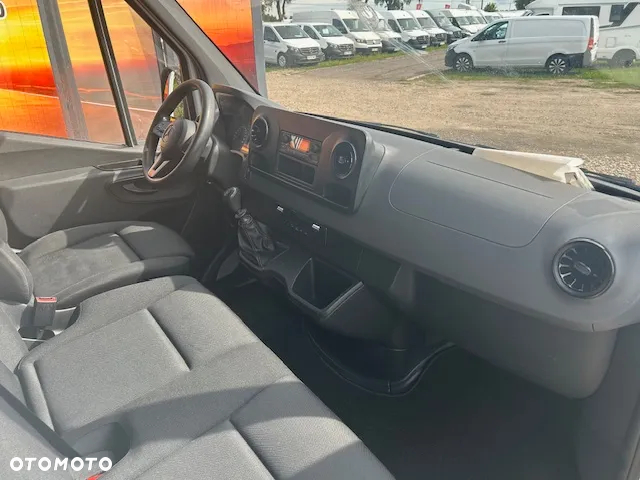 Mercedes-Benz Sprinter L2H2 - 9