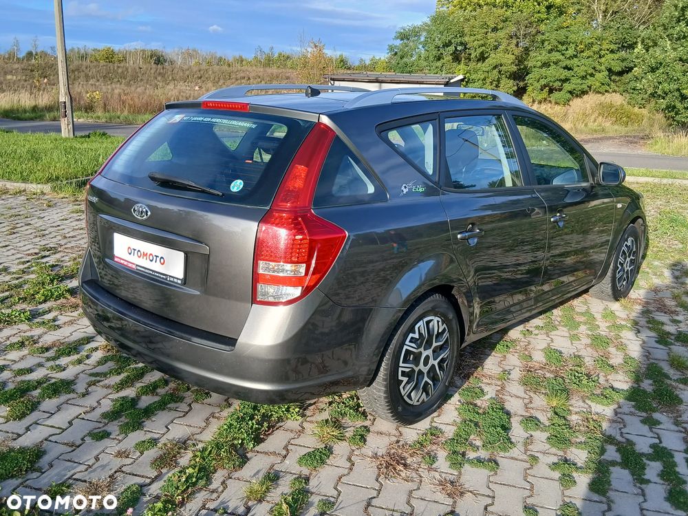 Kia Ceed 1.6 CVVT Vision - 6