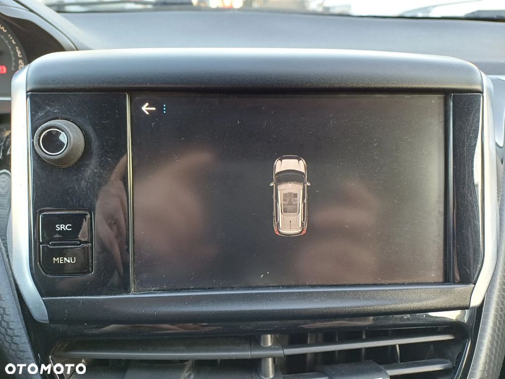 Peugeot 2008 1.2 Pure Tech Style - 23