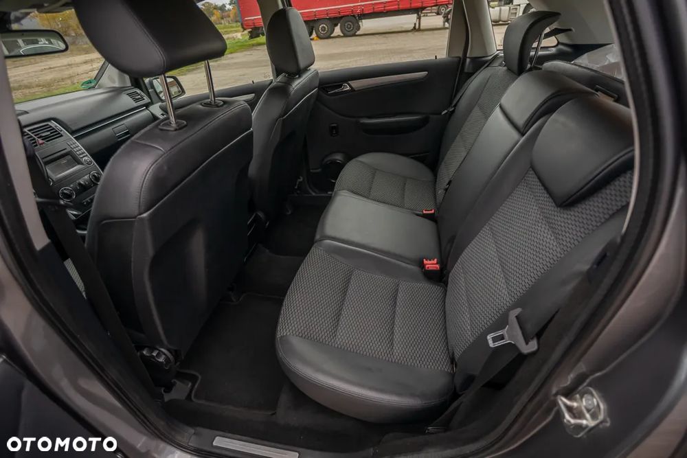 Mercedes-Benz Klasa B - 15