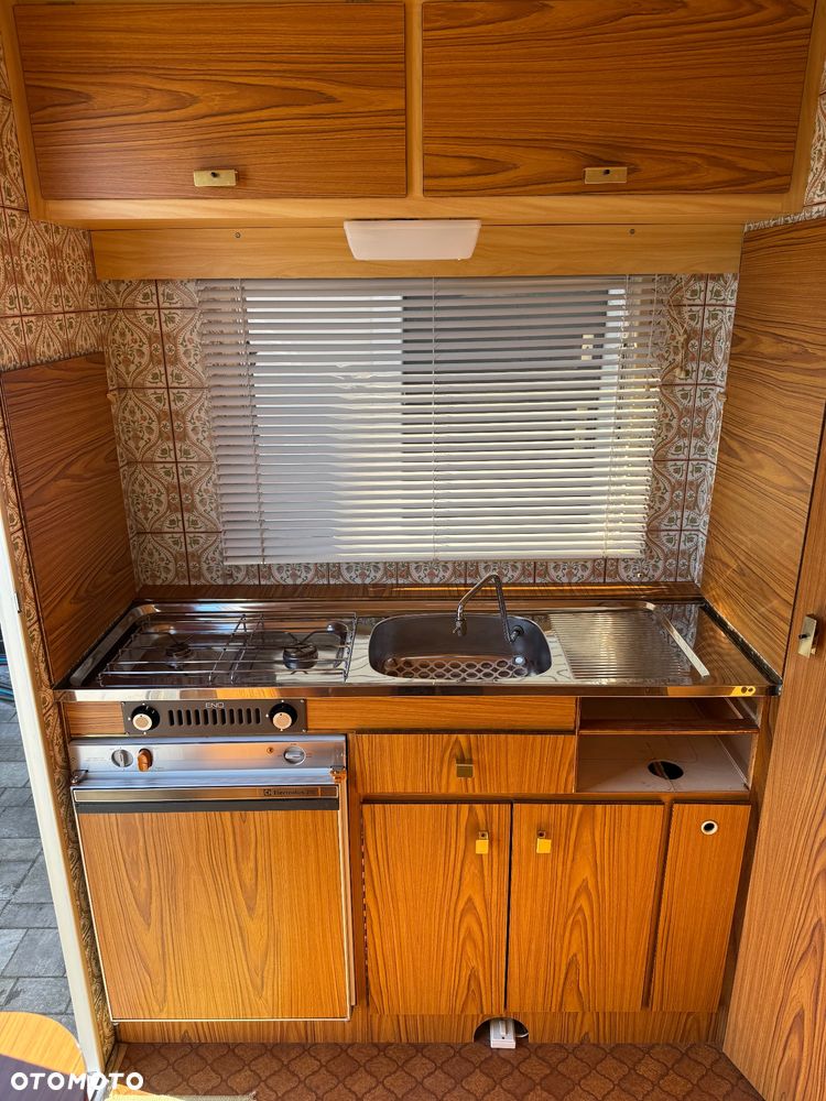 Inny LA ROYALE 330 SAFARI - 32