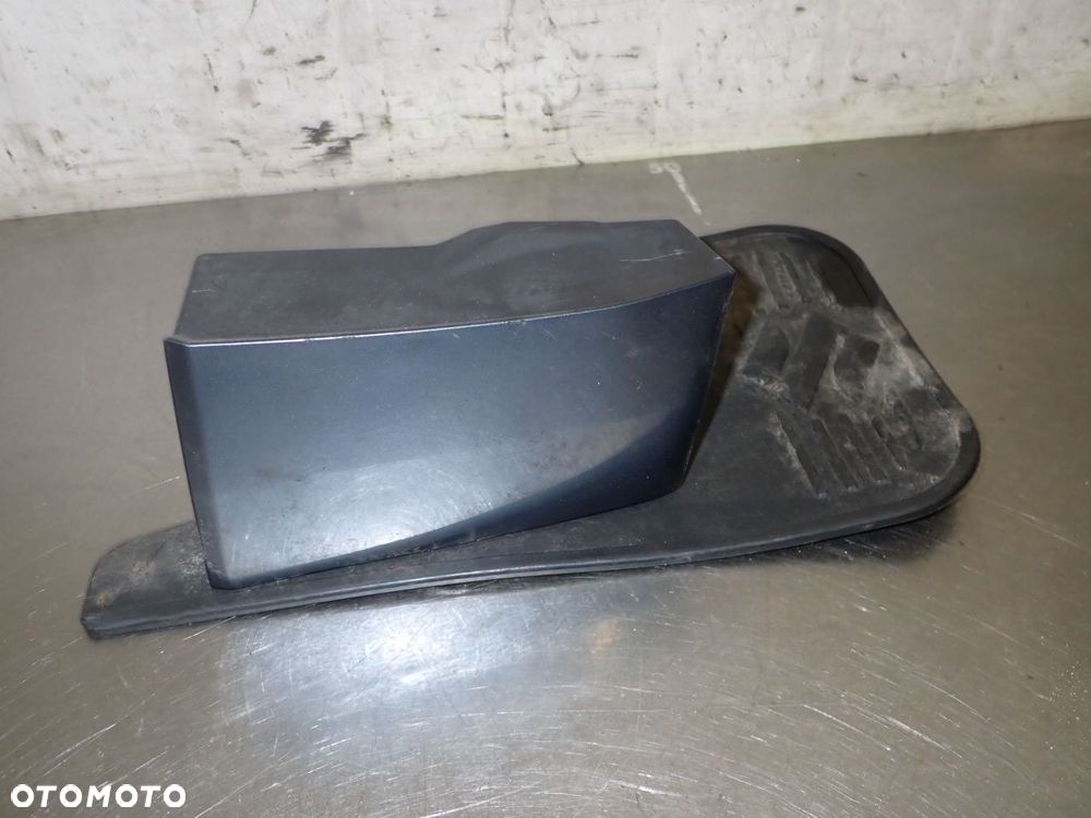 LISTWA BŁOTNIKA LEWA SUZUKI GRAND VITARA II 1.9 77651-65J0 - 1