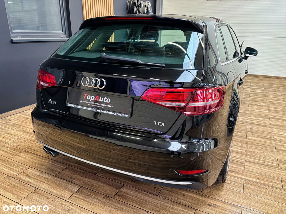 Audi A3 Sportback 2.0 TDI Ambiente - 8