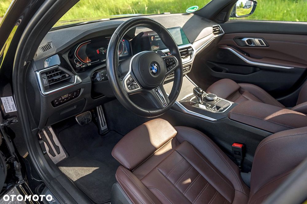BMW Seria 3 320d xDrive mHEV M Sport - 11