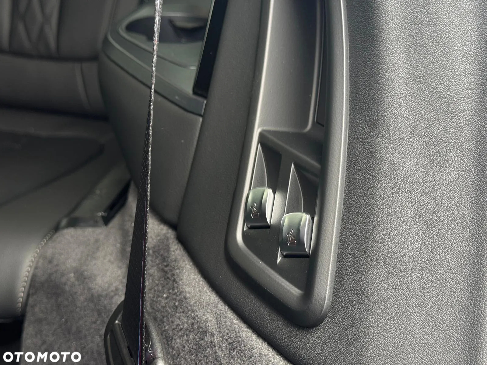 BMW X7 - 30