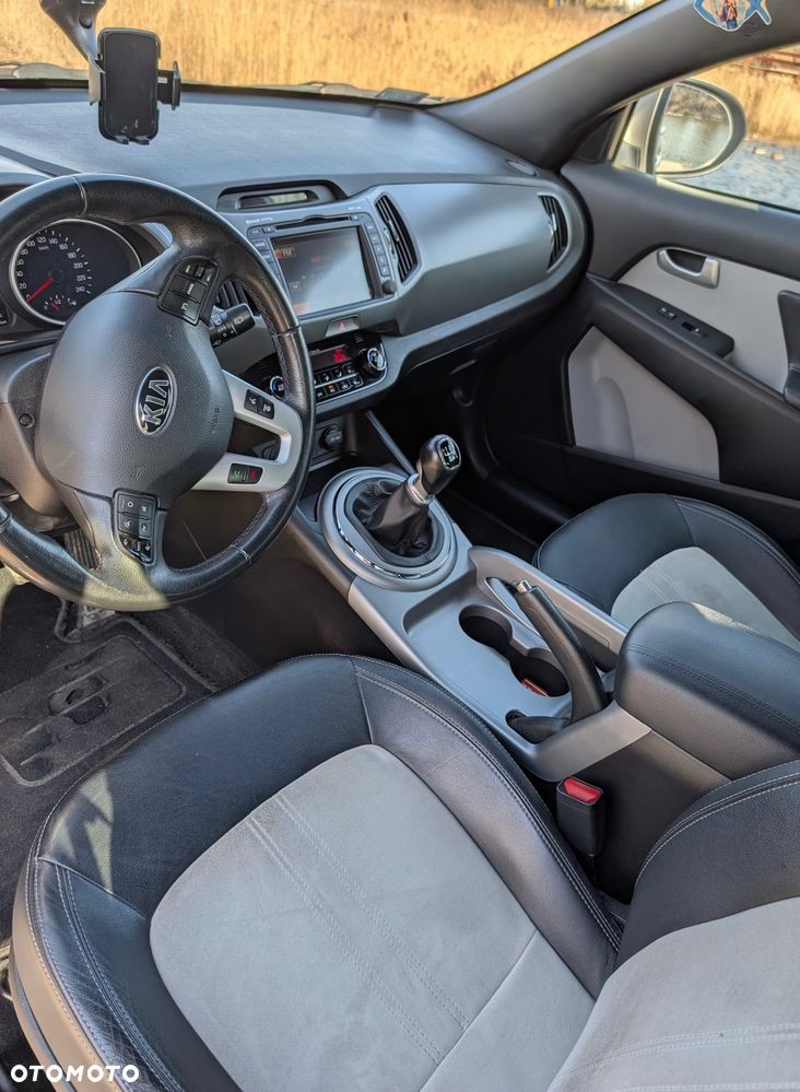 Kia Sportage 1.7 CRDI L 2WD - 13