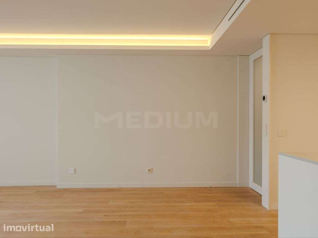 Apartamento T2 | Garantia Residences | Centro de Vila Nova de Famal... - Grande imagem: 5/26