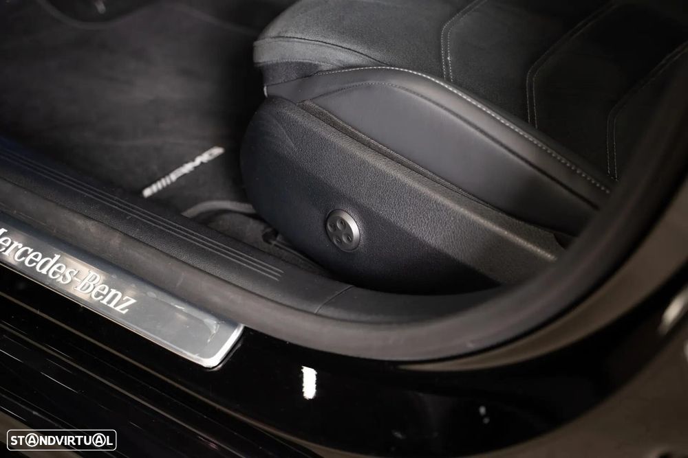 Mercedes-Benz E 300 e Station - 19