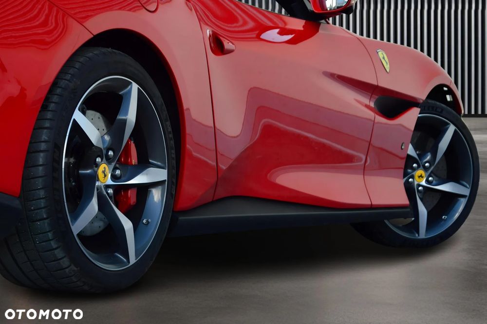 Ferrari Portofino M - 11