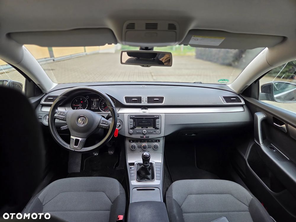Volkswagen Passat 2.0 TDI 4Mot Comfortline - 12