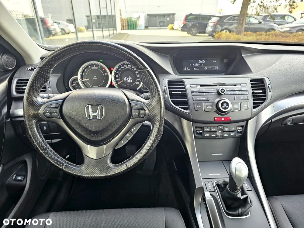 Honda Accord 2.0 Elegance - 17