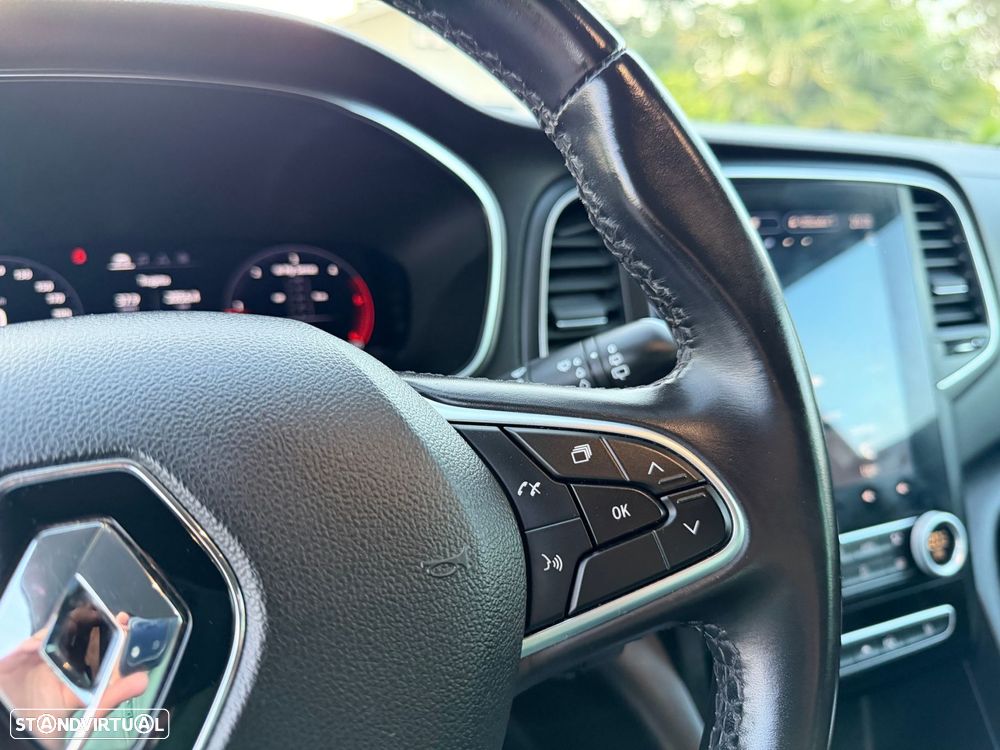 Renault Mégane 1.5 Blue dCi Intens - 32