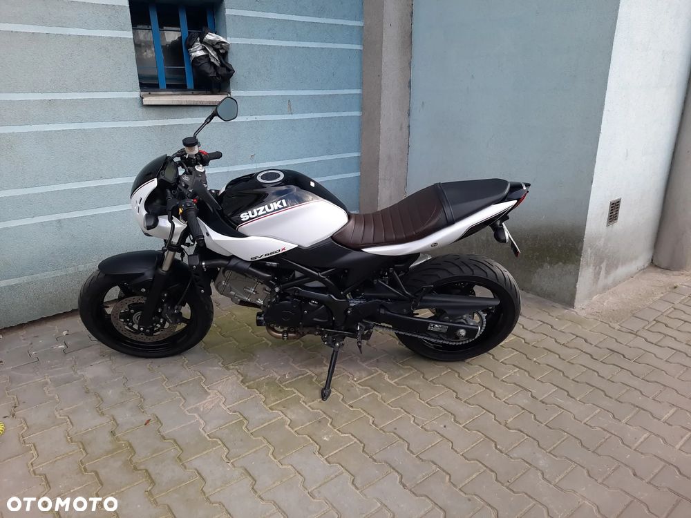 Suzuki SV - 2