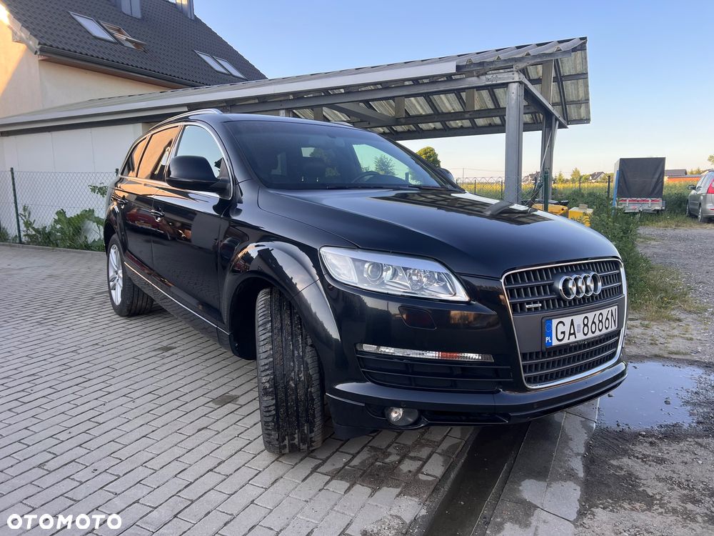 Audi Q7 - 2