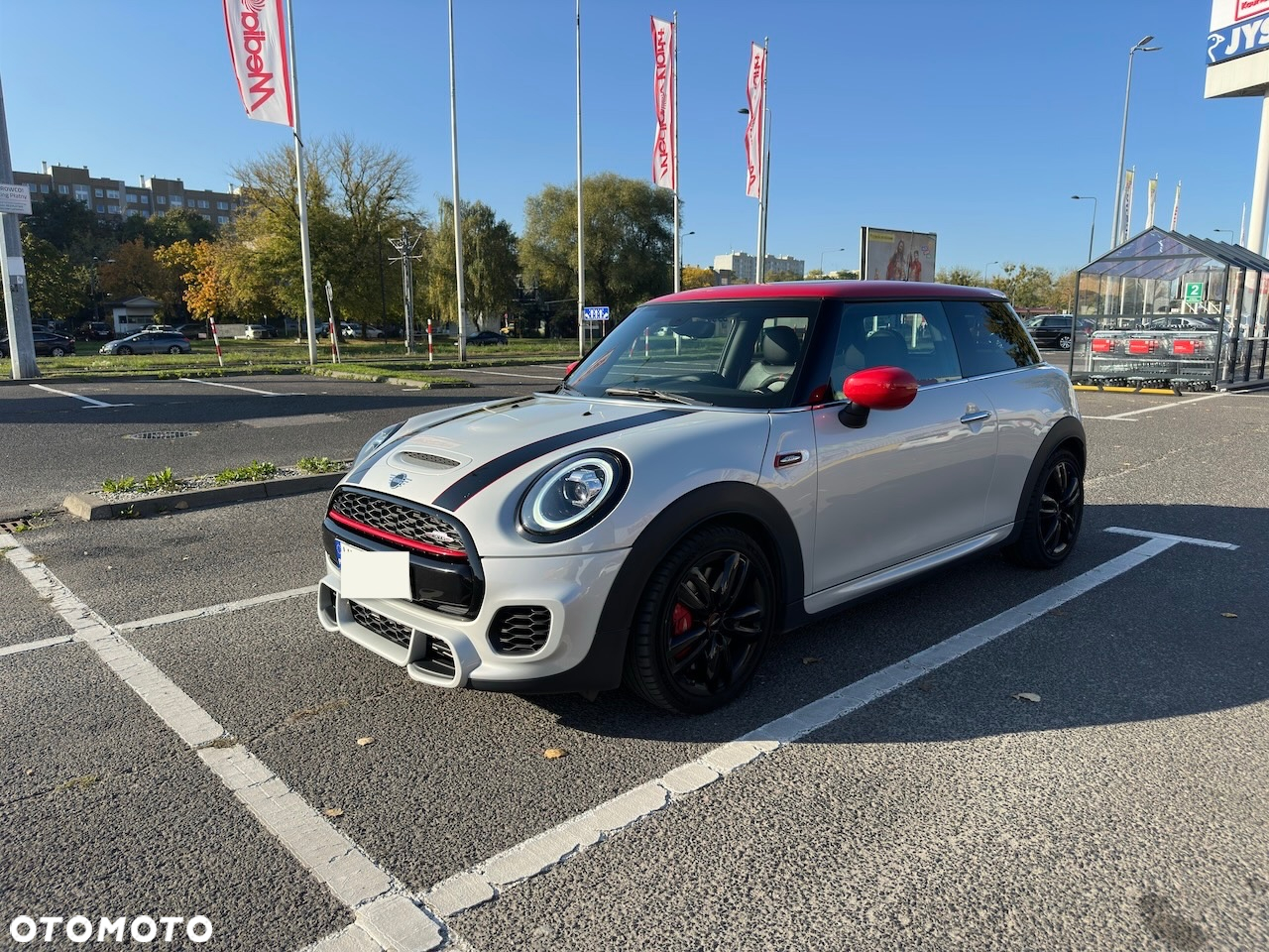 MINI John Cooper Works - 2