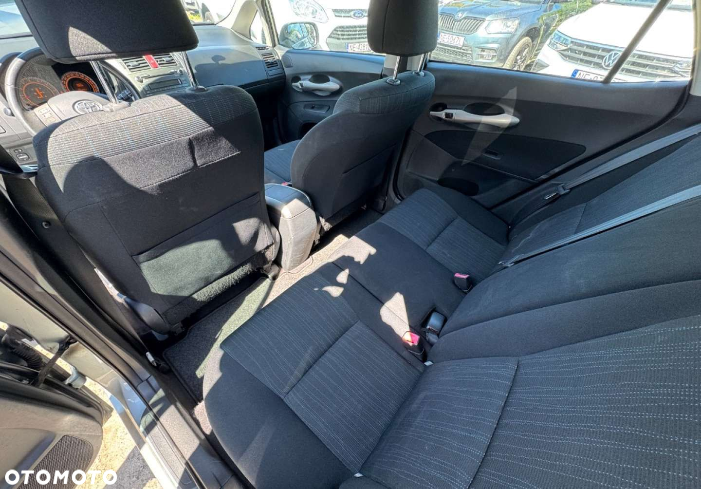Toyota Auris - 15