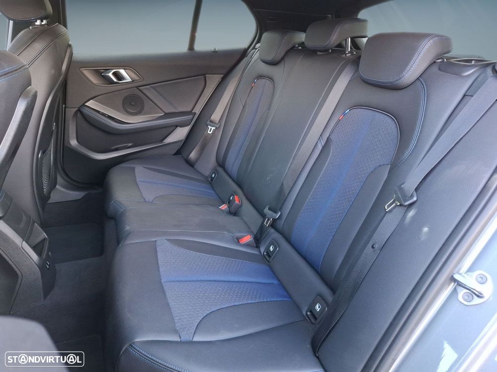 BMW 116 d Pack Desportivo M Auto - 14