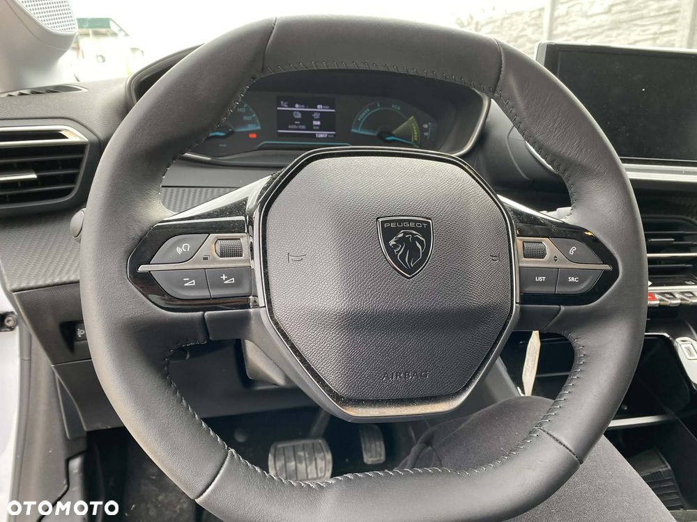 Peugeot 208 Elektromotor 156 Allure - 14