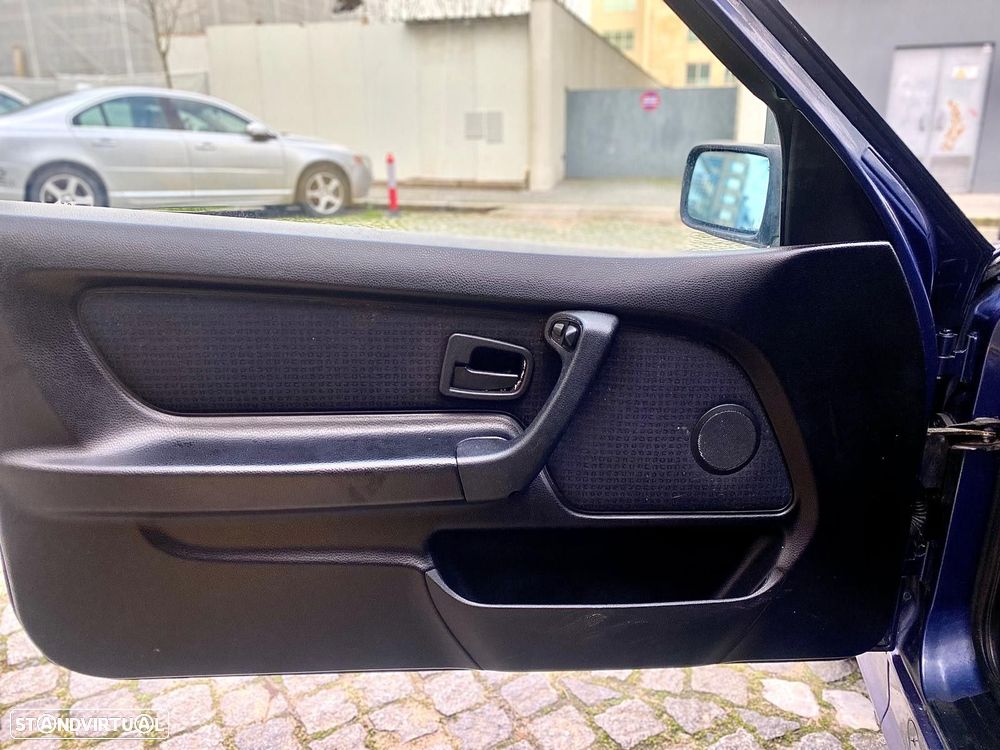 BMW 318 tds Compact Exclusive Edit - 11