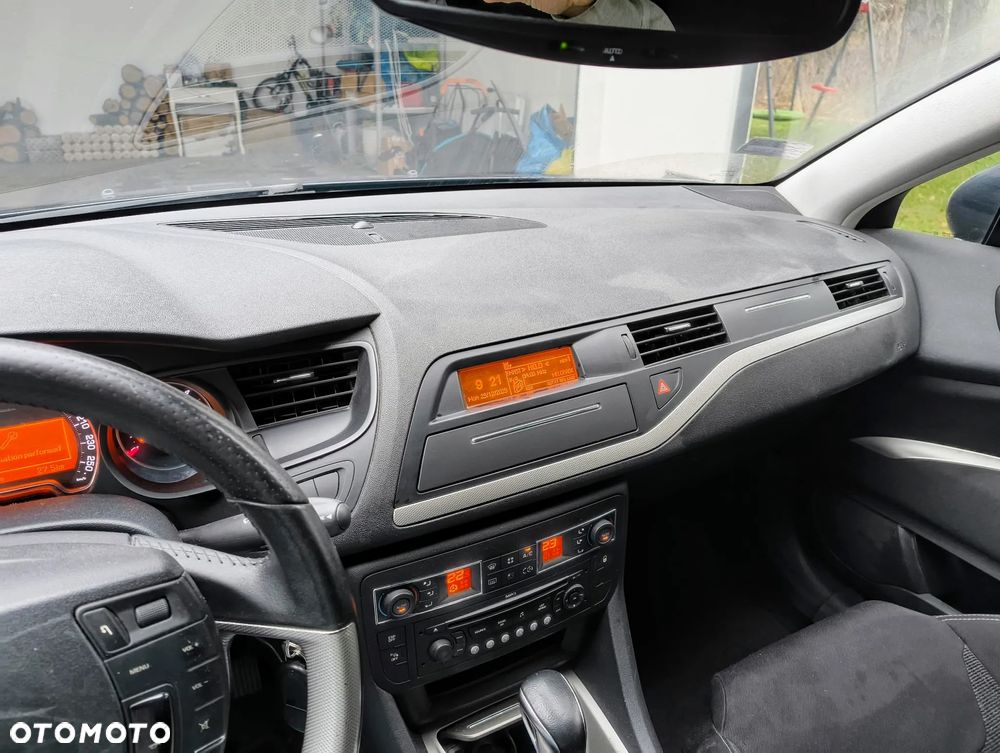 Citroën C5 HDi 135 FAP Confort - 21