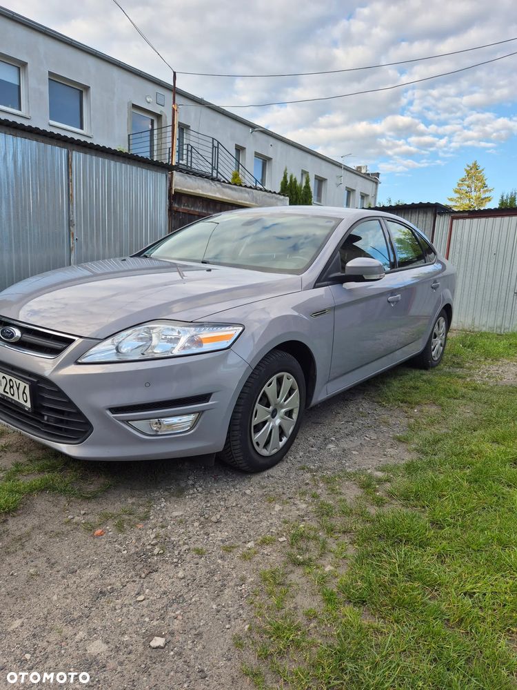 Ford Mondeo 2.0 S - 1