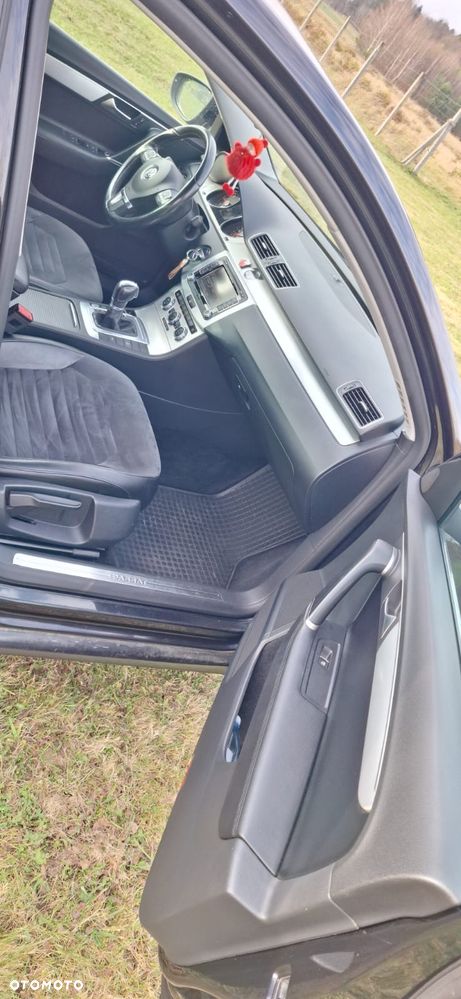 Volkswagen Passat 2.0 TDI Highline DSG - 13