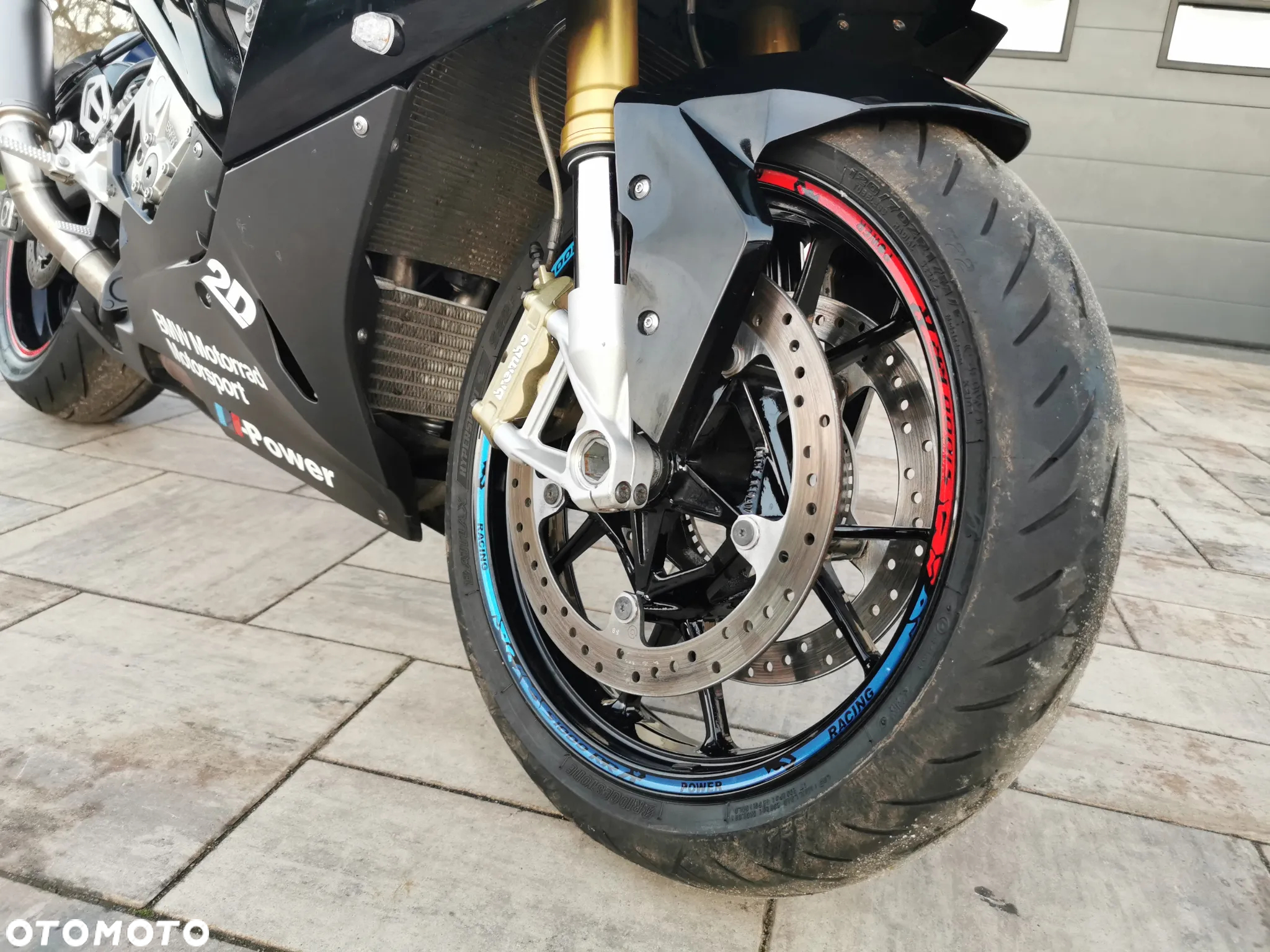 BMW S - 24
