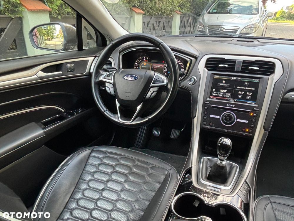 Ford Mondeo 2.0 TDCi Start-Stopp Vignale - 20