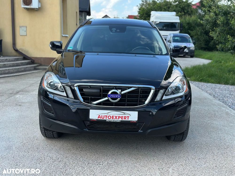 Volvo XC 60 D4 AWD Geartronic Edition Pro - 3