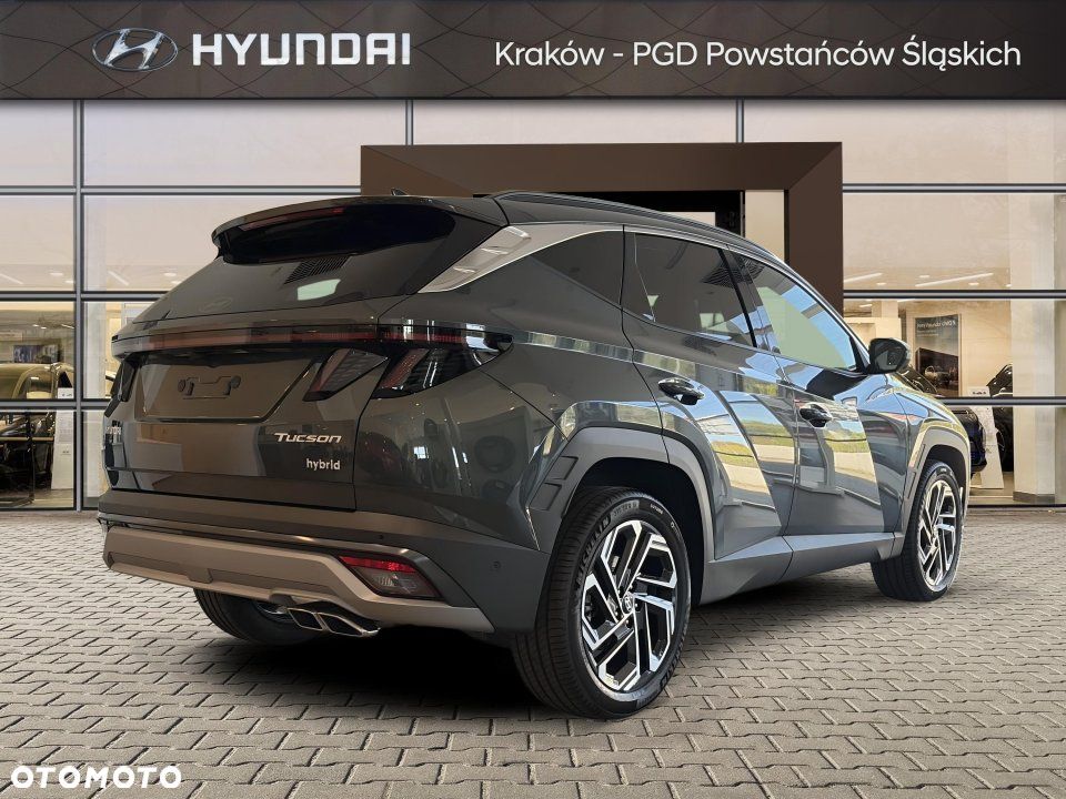 Hyundai Tucson - 4