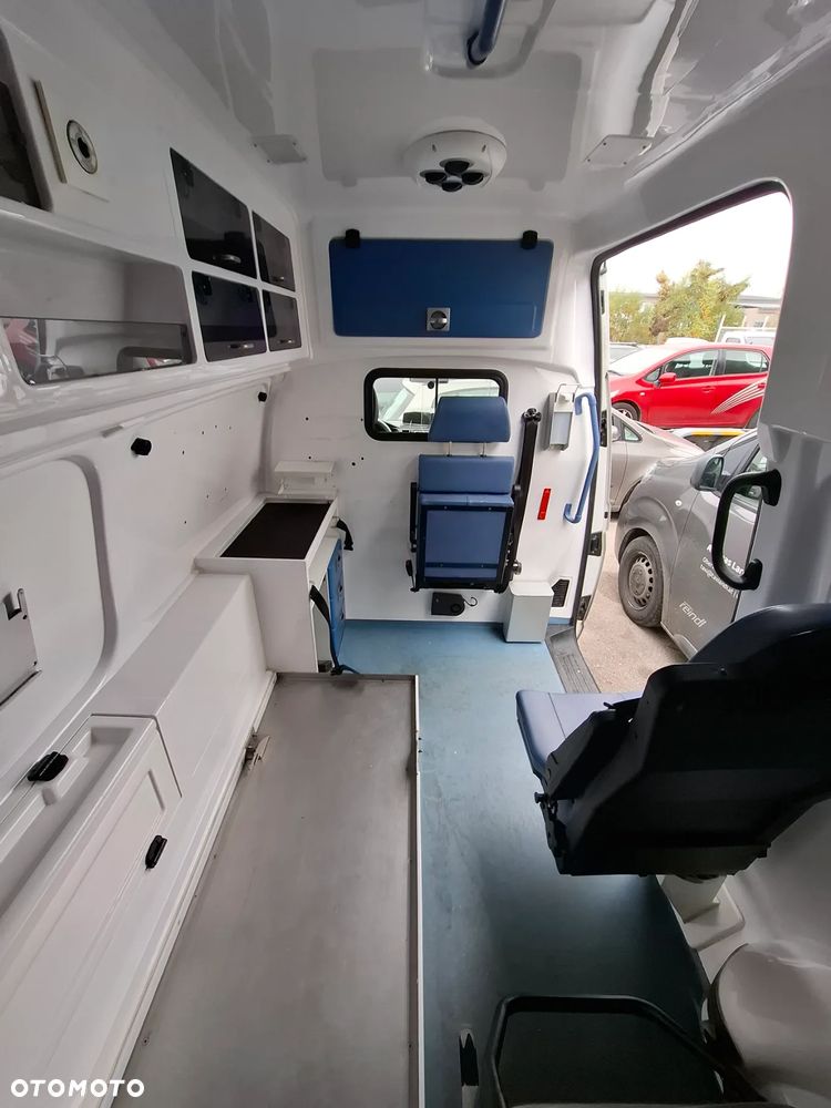 Volkswagen Transporter T6 - 18