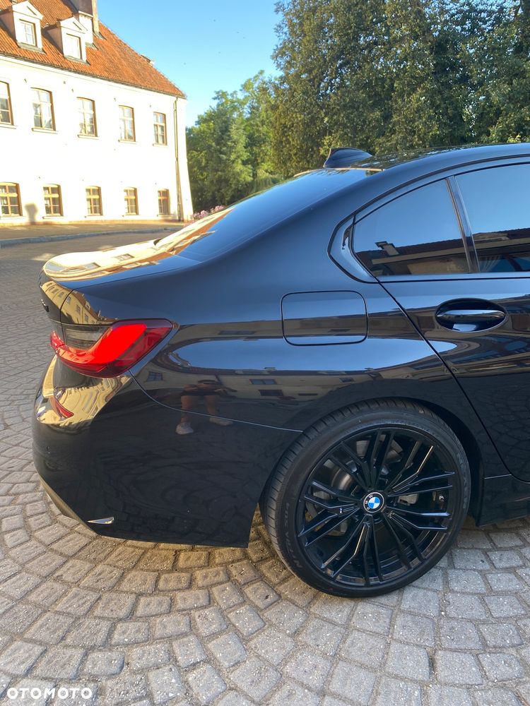 BMW Seria 3 330i M Sport sport - 3