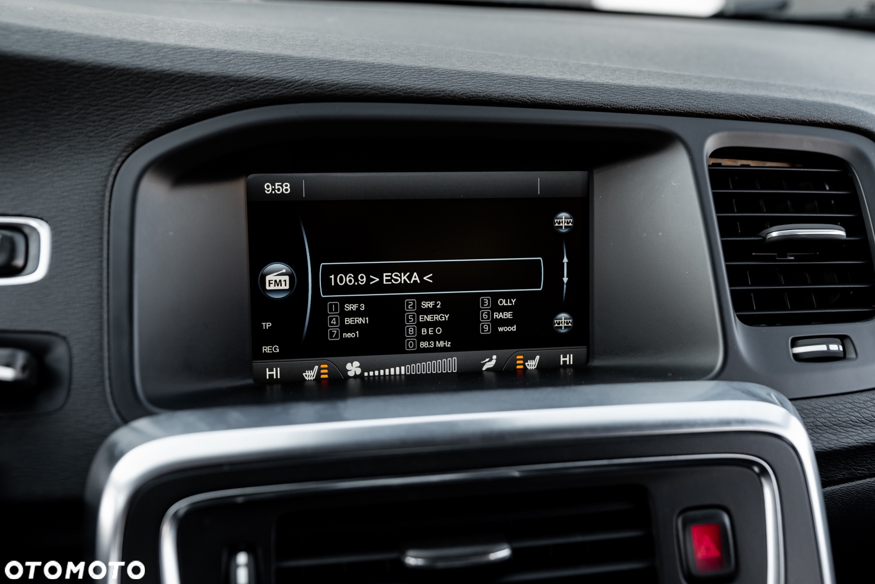 Volvo V60 D4 AWD Geartronic Momentum - 31