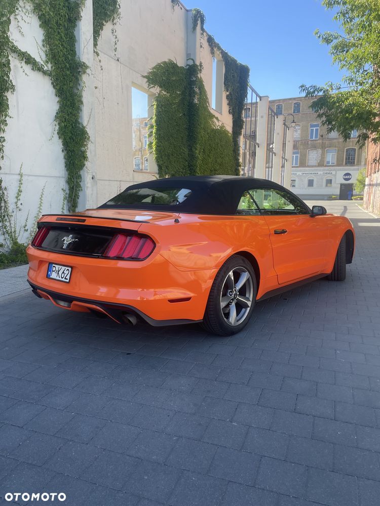 Ford Mustang 3.7 V6 - 32
