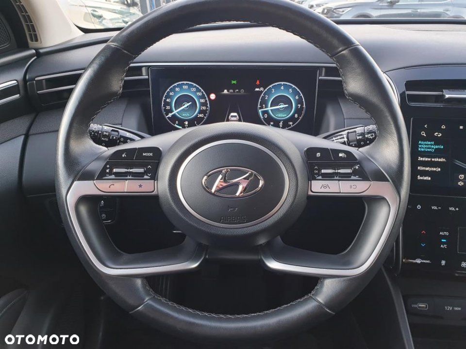 Hyundai Tucson - 12