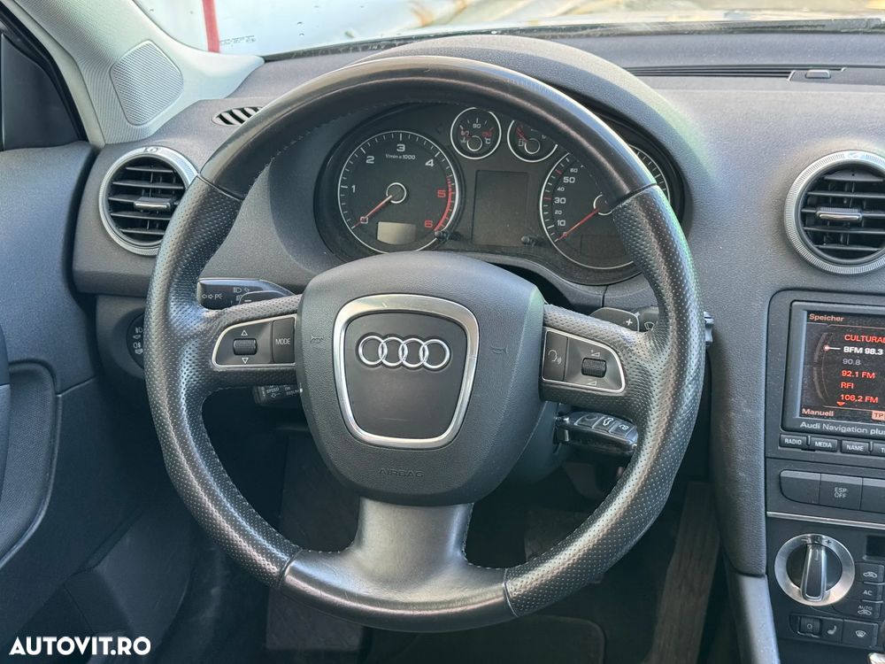 Audi A3 Sportback 2.0 TDI DPF S tronic Attraction - 14
