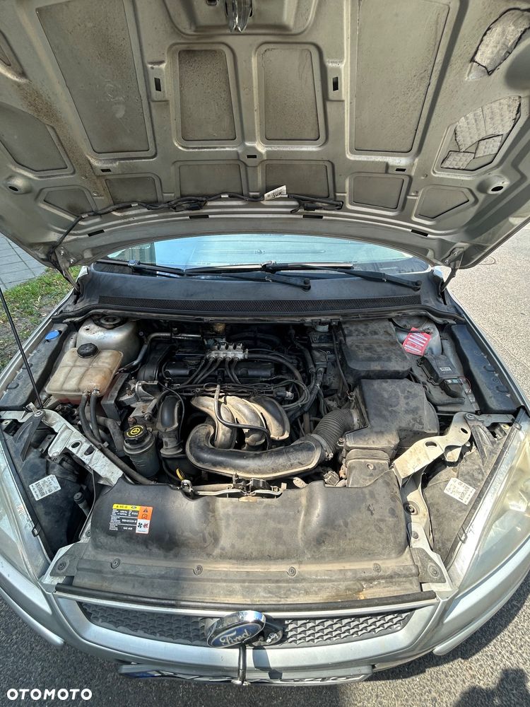 Ford Focus 1.6 Ambiente - 6
