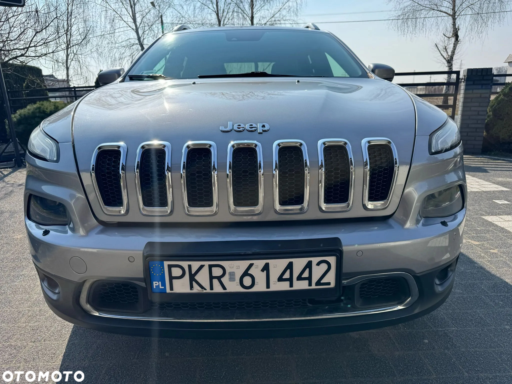 Jeep Cherokee - 6