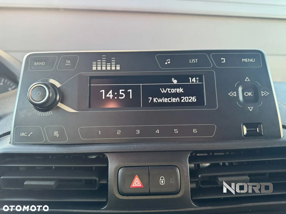 Peugeot Partner 4x4 1.5 Long Premium - 29