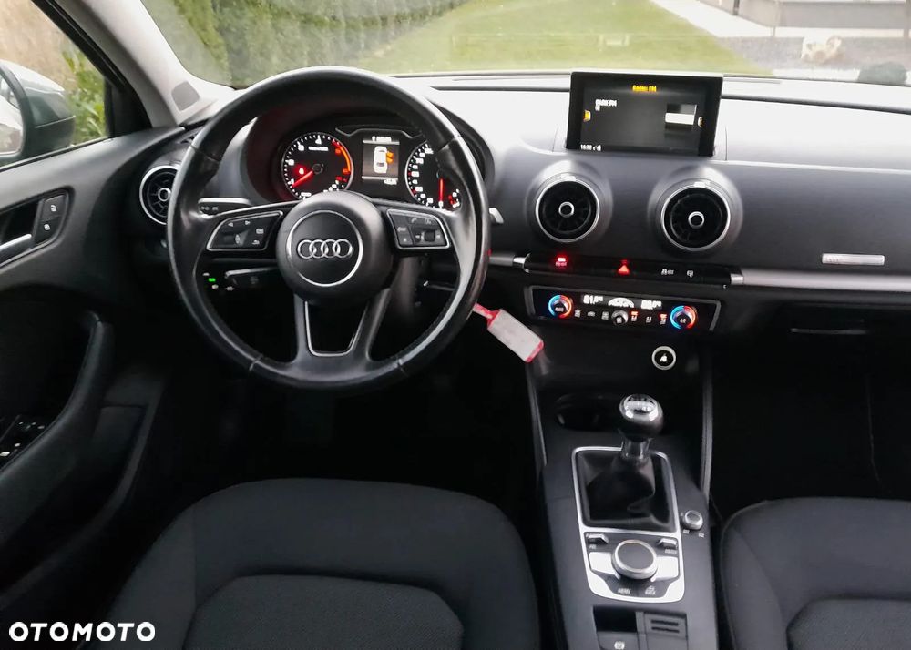Audi A3 Limousine 1.6 TDI Sport - 12