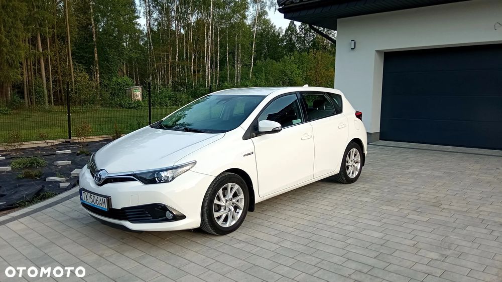 Toyota Auris Hybrid 135 Premium - 2