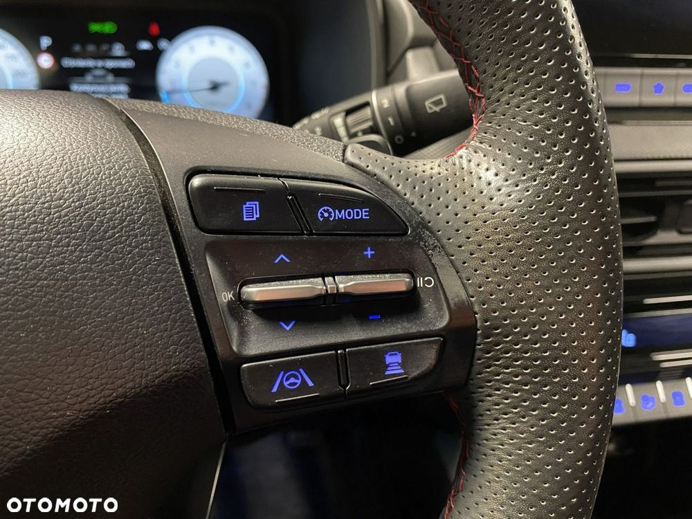Hyundai Kona - 25