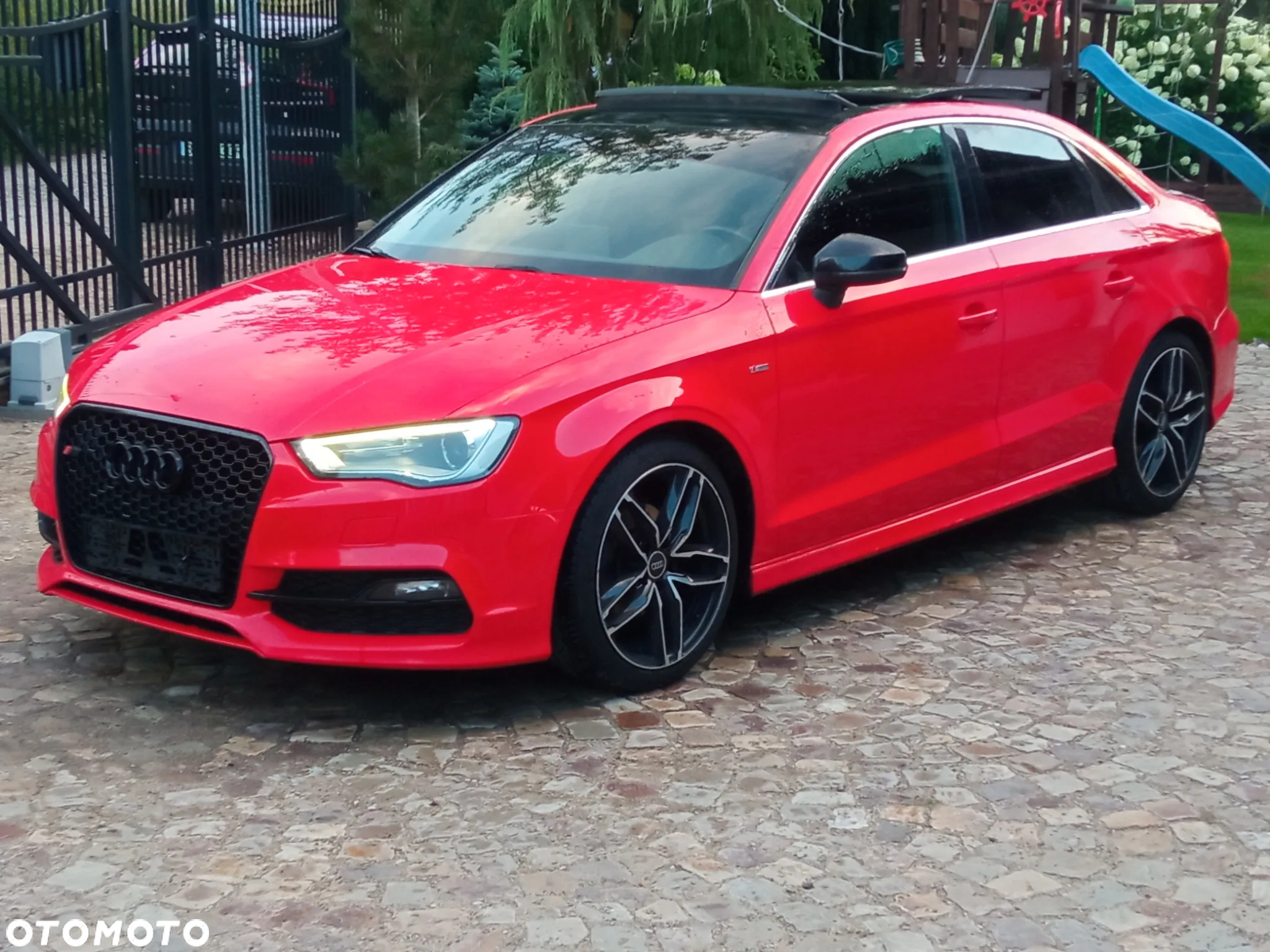 Audi A3 Limousine 1.4 TFSI cylinder on demand ultra Str S line Sportpaket - 2