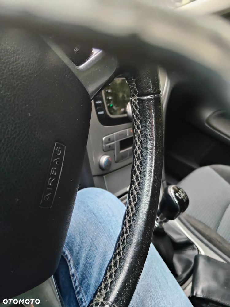 Ford Mondeo 1.8 TDCi Trend - 15