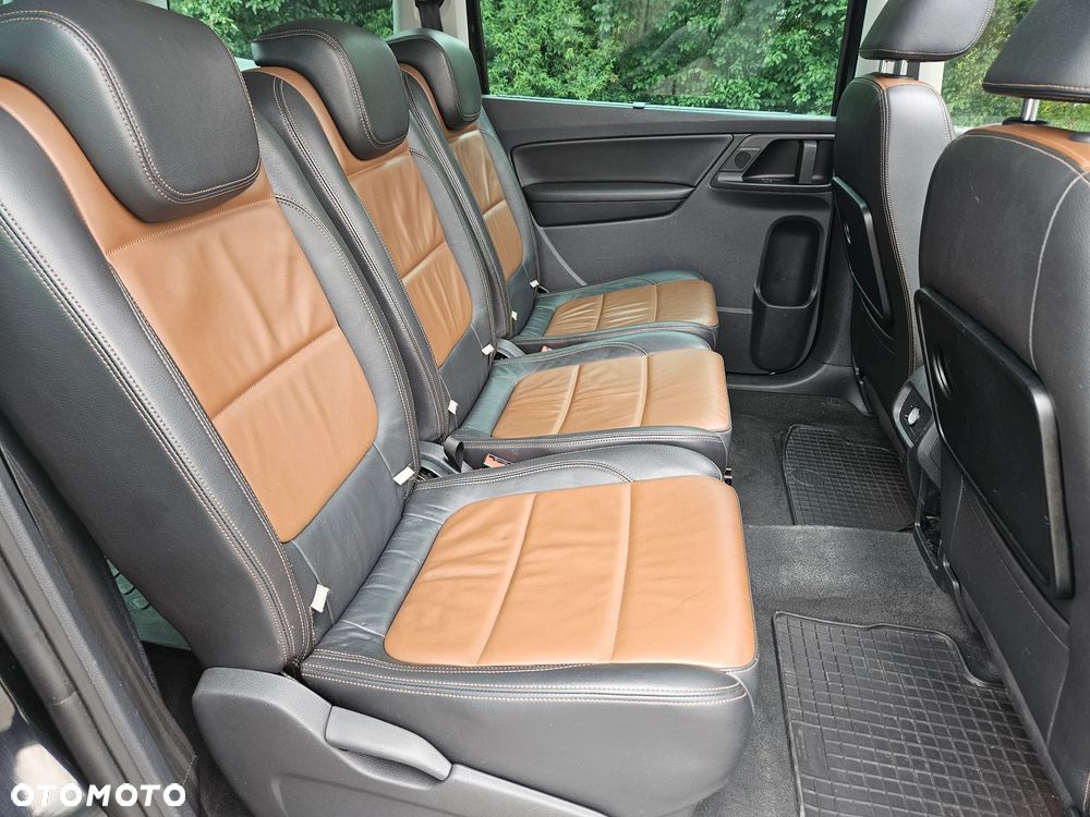Volkswagen Sharan - 24