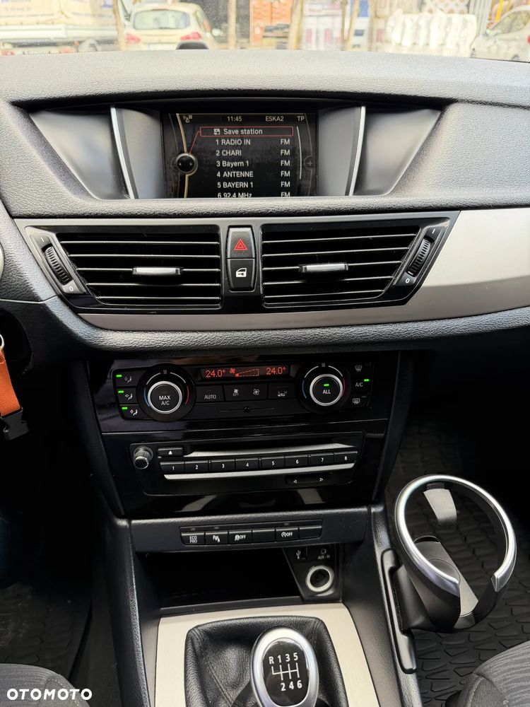 BMW X1 sDrive18d - 10