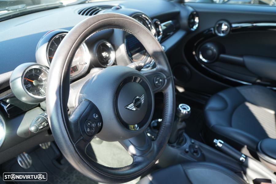 MINI Cabrio Cooper SD - 10