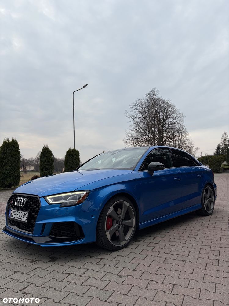 Audi S3 S tronic - 17
